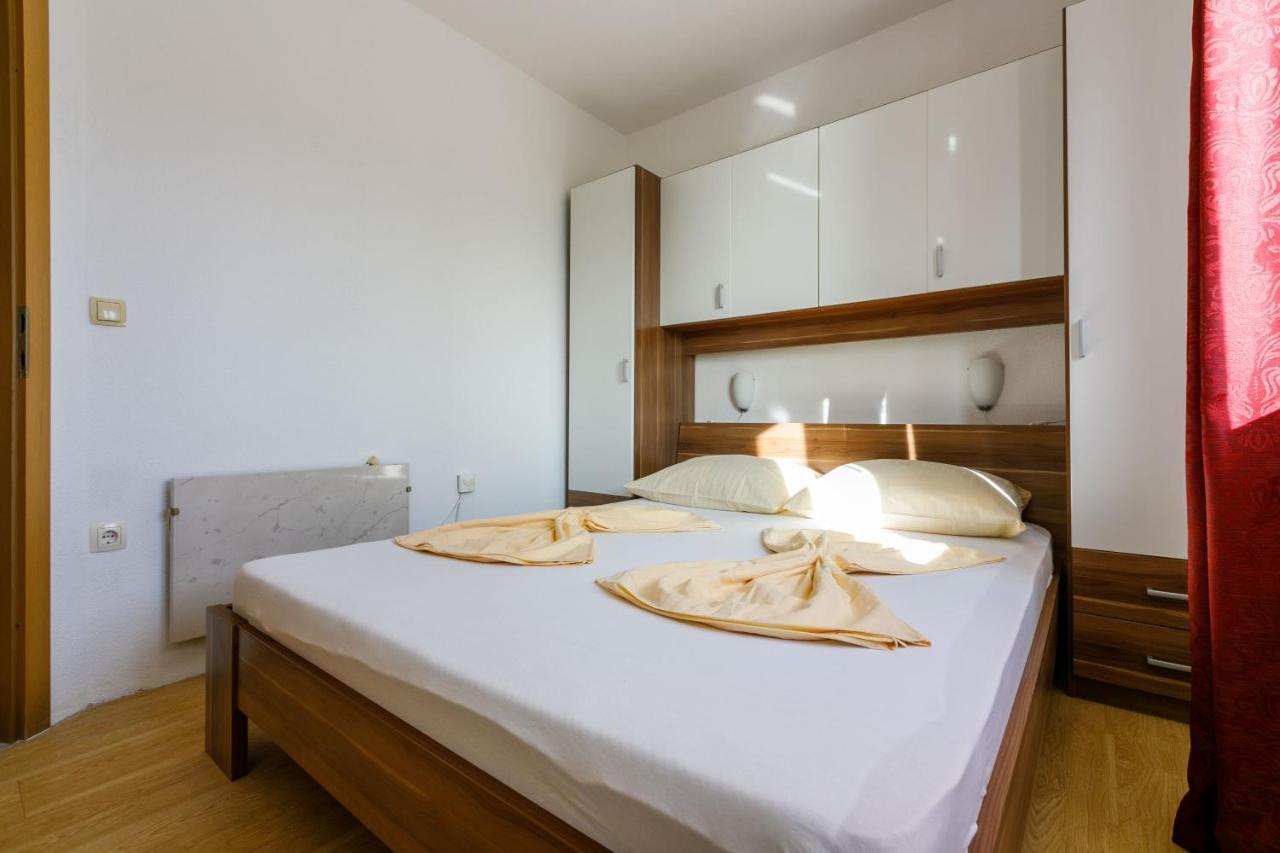Apartments Kulas ノヴィ・ヴィノドロスキー エクステリア 写真